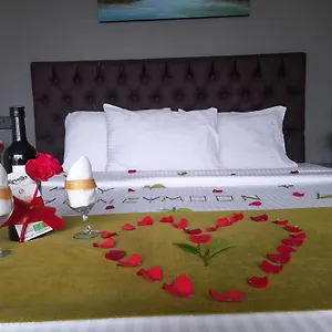 Hotel Tea Mount Forest